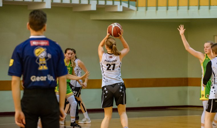 Kuriozs basketbola grozs 2016. gadā